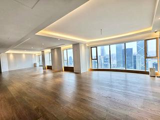 Mid Levels Central - Regence Royale Tower 1 02