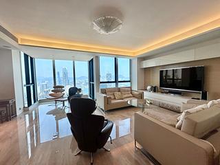 Mid Levels Central - The Mayfair 06