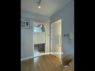 Sai Ying Pun - Fung King Court 04