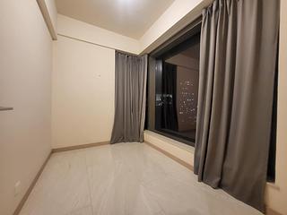Sai Ying Pun - King's Hill 03