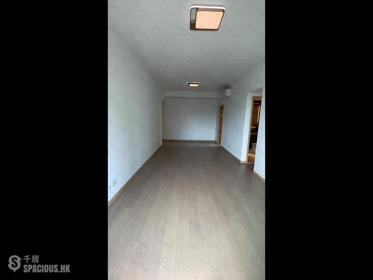 Wong Chuk Hang - The Southside Phase 2 La Marina Tower 2A 01