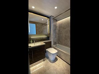Wong Chuk Hang - The Southside Phase 2 La Marina Tower 2A 06