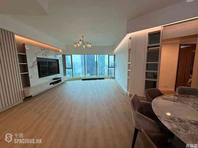 Mid Levels Central - Regence Royale Tower 1 01