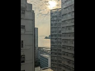 North Point - Fung Cheong Building 05