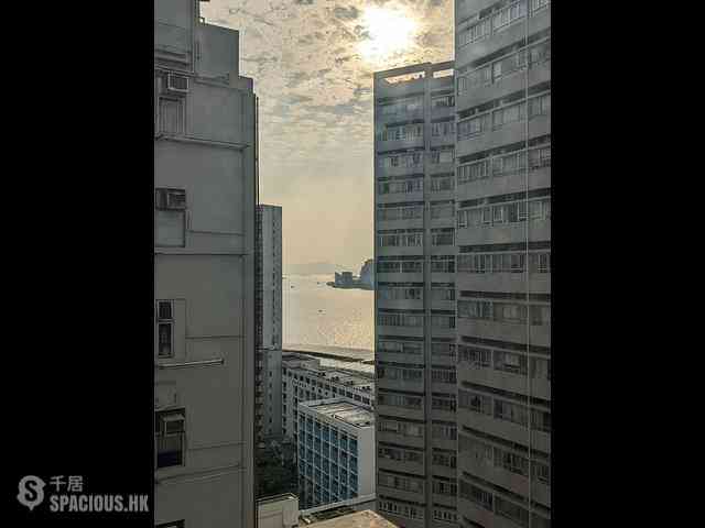 North Point - Fung Cheong Building 05