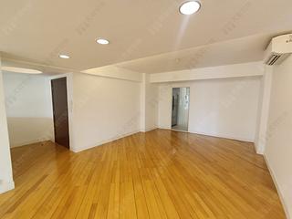 Mid Levels Central - Pine Court Block A-F 02
