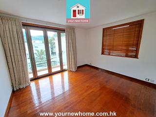 Sai Kung - Robina 12