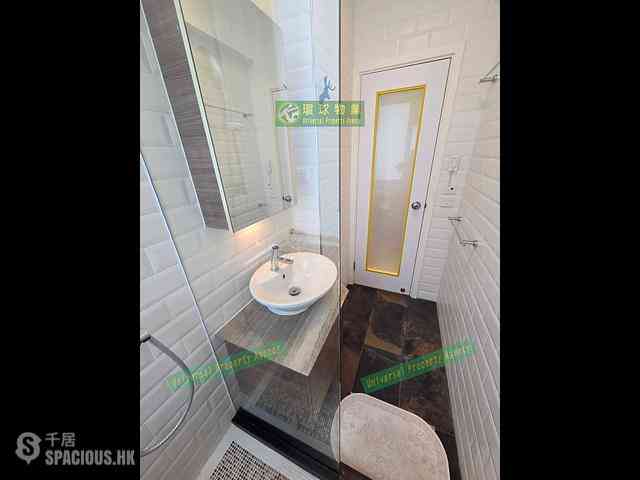 Kennedy Town - Kam Fu Mansion 12