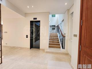 The Peak - 28, Gough Hill Road 03