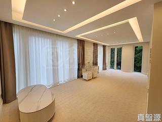 The Peak - 28, Gough Hill Road 12