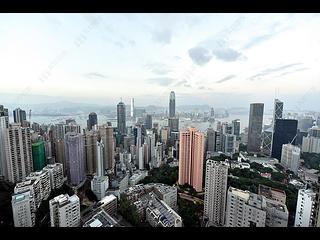 中环 - 裕景花园C座 02