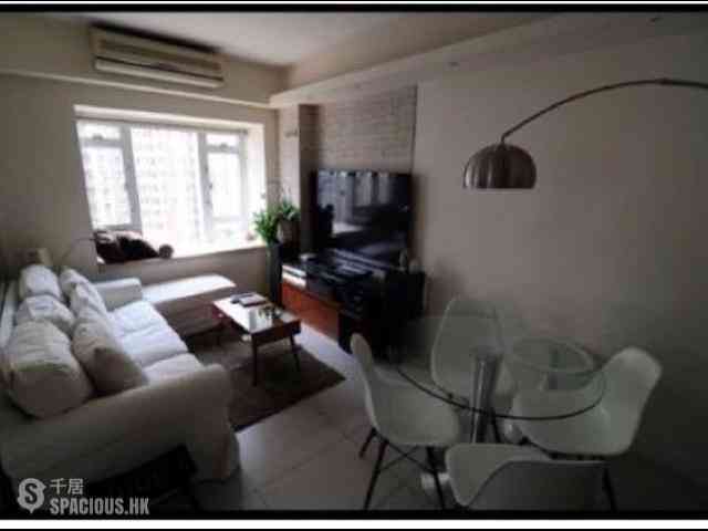 Sai Ying Pun - Yuk Ming Towers Block 2 01