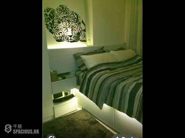 Sai Ying Pun - Yuk Ming Towers Block 2 04