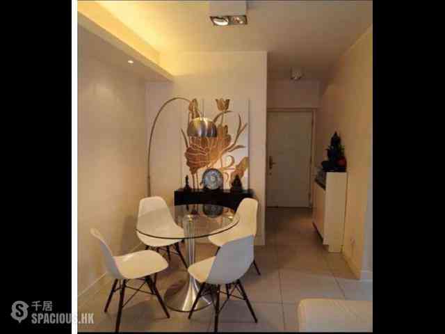 Sai Ying Pun - Yuk Ming Towers Block 2 02