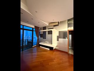 West Kowloon - The Arch Moon Tower (Block 2A) 04