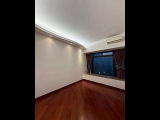 West Kowloon - The Arch Moon Tower (Block 2A) 11