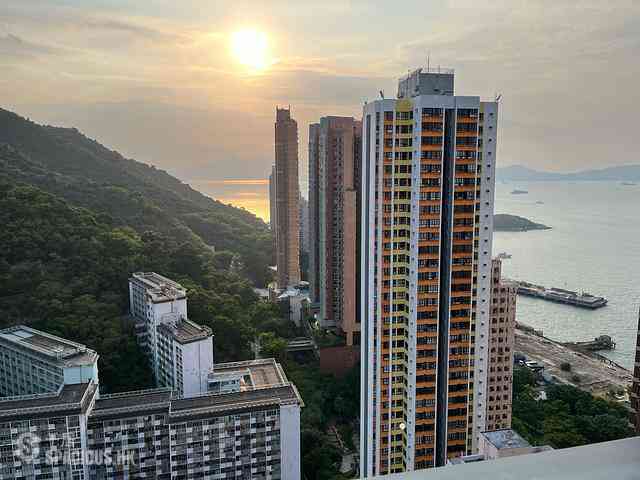 Kennedy Town - The Hudson 01