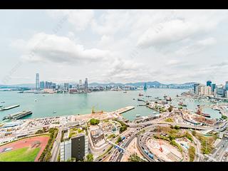 Wan Chai - The Gloucester 08