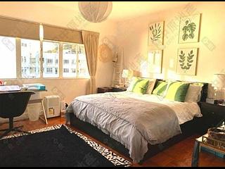 Pok Fu Lam - Scenic Villas 02