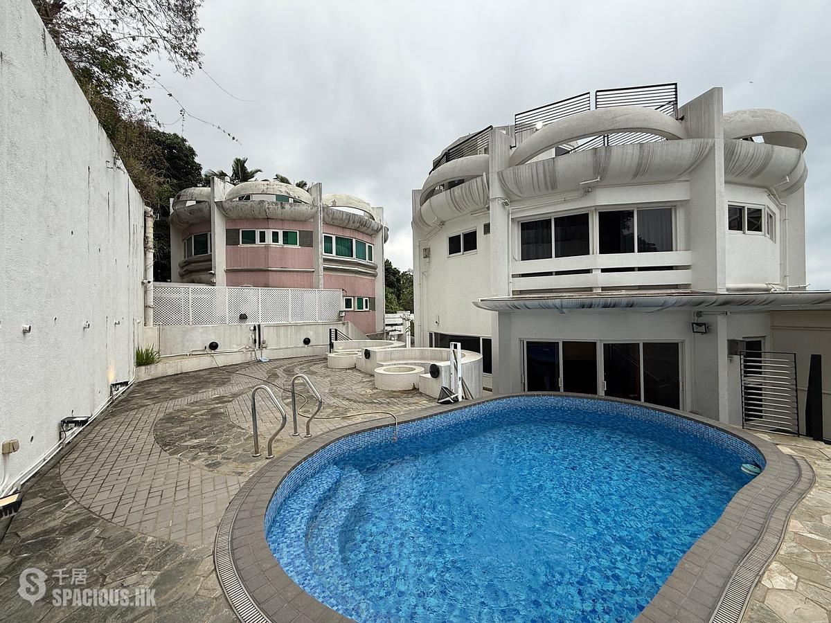 Pok Fu Lam - Villa Cecil 01