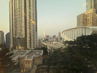 Mid Levels West - Savoy Court 02