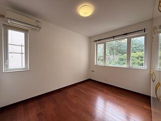 Mid Levels Central - Robinson Garden Apartments 02
