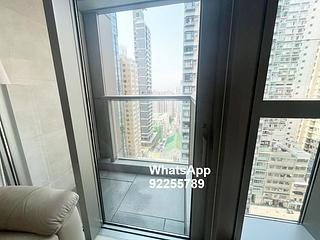 Sai Ying Pun - King's Hill 06