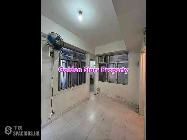 Sai Ying Pun - Tat Hing Building 05