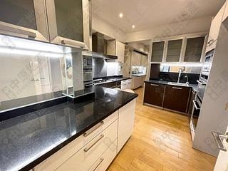 Mid Levels Central - Kam Yuen Mansion 05