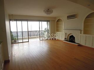 Stubbs Road - Evergreen Villa 02