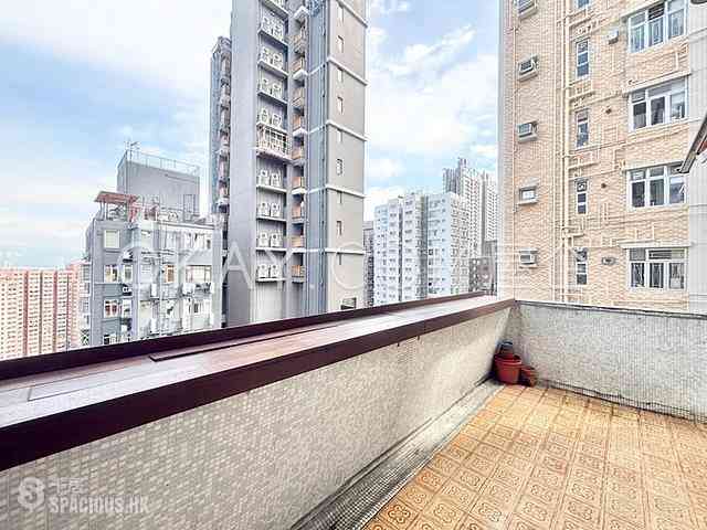 Sai Ying Pun - True Light Building 01