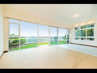 Repulse Bay - Circle Lodge 05