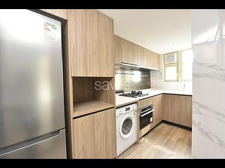 Mid Levels Central - St. Joan Court 03