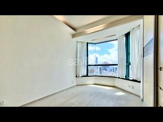 Mid Levels West - 80 Robinson Road 06