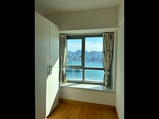 West Kowloon - The Waterfront Phase 1 Block 1 18