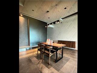 West Kowloon - Sorrento Phase 2 Block 2 09