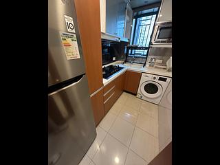 Tai Kok Tsui - The Long Beach Tower 6 08