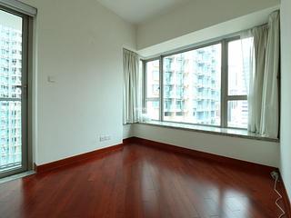 Wan Chai - The Avenue Phase 1 05
