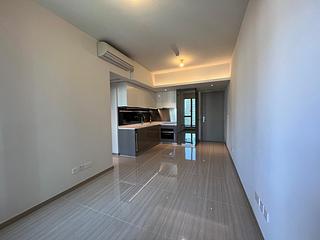 Wong Chuk Hang - The Southside Phase 1 Southland Tower 1B 03