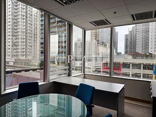 North Point - Island Place Tower 02