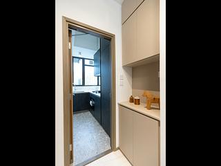 Wan Chai - One Wood Road 03