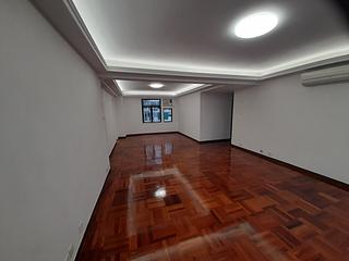 Mid Levels Central - Right Mansion 02