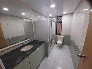 Mid Levels Central - Right Mansion 12