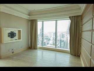 Mid Levels Central - Regence Royale 02