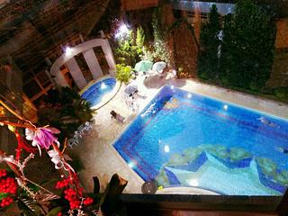 Fortress Hill - Le Sommet 25