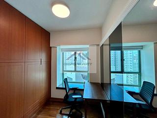 Wan Chai - Royal Court 06