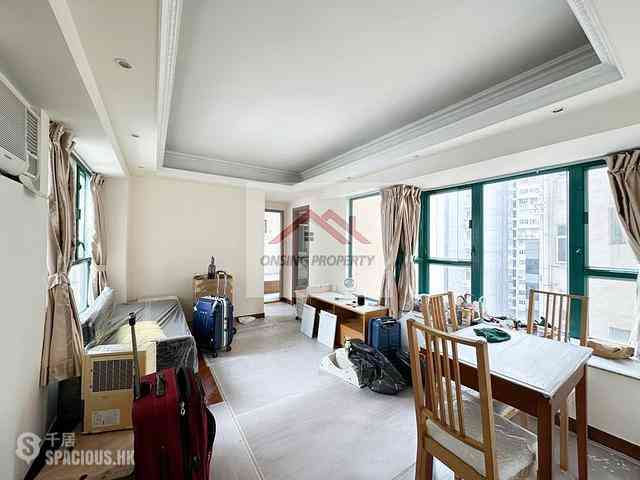 Causeway Bay - The Grandeur 01