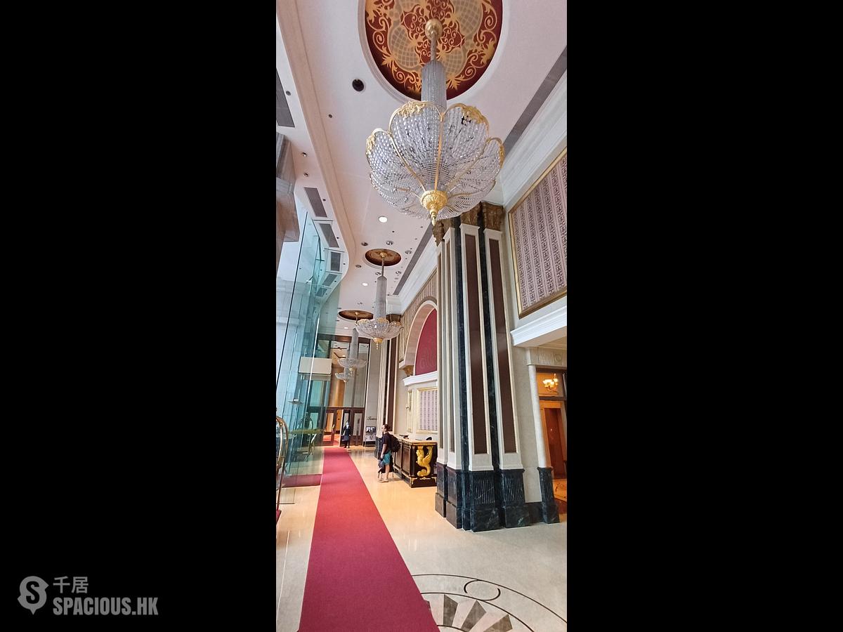 Mid Levels Central - Regence Royale Tower 1 01