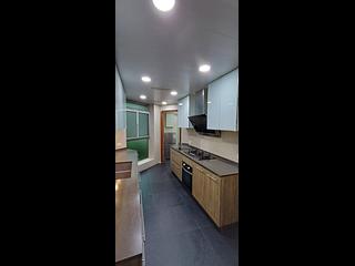 Mid Levels Central - Regence Royale Tower 1 09