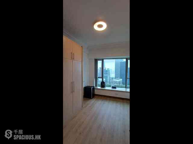 Mid Levels Central - Regence Royale Tower 1 10